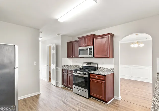 Photo 4 of Single family home for sale at 7650 Bowhead Ct, Fairburn, GA 30213 | MLS# 10838768 | Listing updated on 2026-10-05