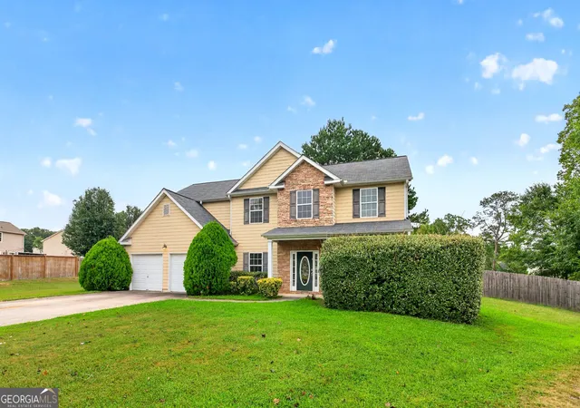 Photo 1 of Single family home for sale at 719 Winesap Ct, Hampton, GA 30228 | MLS# 10844194 | Listing updated on 2026-09-25