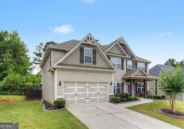 Photo 3 of Sale Pending at 29 Marvin Gdns, Sharpsburg, GA 30277 | MLS# 10828676 | Listing updated on 2026-09-19