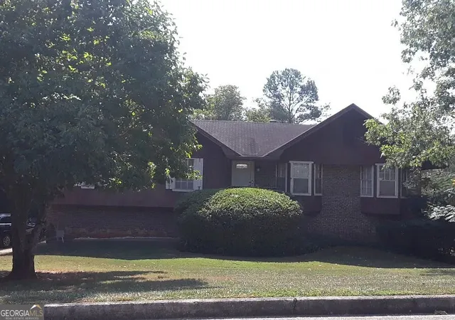 Photo 1 of Single family home for sale at 3299 Moravia Dr, Lithonia, GA 30038 | MLS# 10838081 | Listing updated on 2026-09-16