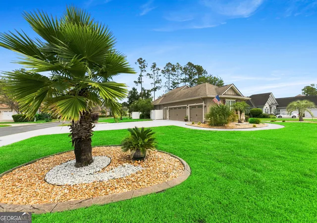 Photo 3 of Single family home for sale at 134 Fiddlers Cvs Dr, Kingsland, GA 31548 | MLS# 10839460 | Listing updated on 2026-09-10