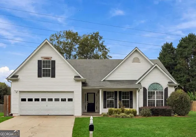 Photo 2 of Single family home for sale at 3338 Woodtree Ln, Buford, GA 30519 | MLS# 10849246 | Listing updated on 2026-10-03