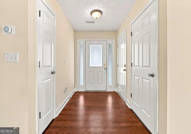 Photo 3 of Single family home for sale at 3338 Woodtree Ln, Buford, GA 30519 | MLS# 10849246 | Listing updated on 2026-10-03