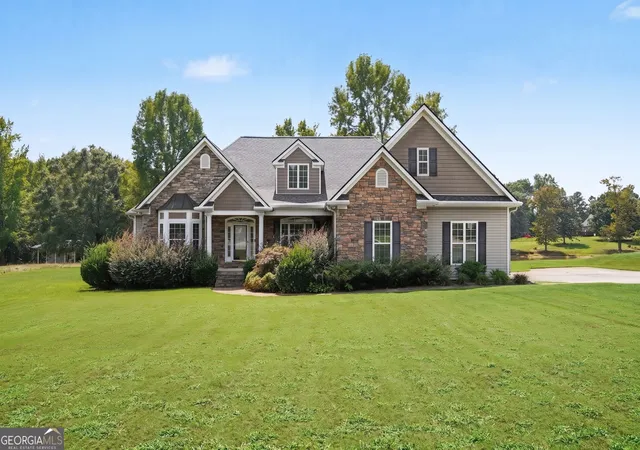 Photo 1 of Single family home for sale at 43 Wellington Dr, Griffin, GA 30224 | MLS# 10840190 | Listing updated on 2026-09-08