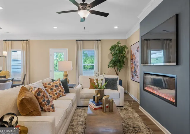 Photo 4 of Townhouse for sale at 1026 Stiles Cir #14, Cartersville, GA 30120 | MLS# 10850742 | Listing updated on 2026-10-07