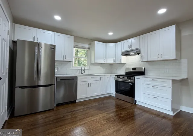 Photo 2 of Single family home for sale at 897 Wanda Cir, Marietta, GA 30008 | MLS# 10840801 | Listing updated on 2026-09-19