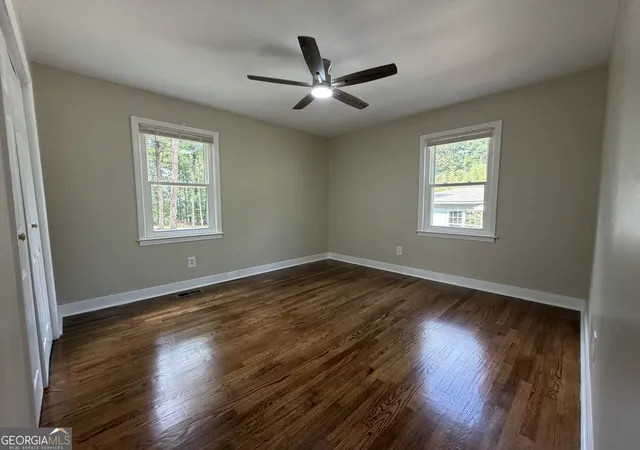 Photo 4 of Single family home for sale at 897 Wanda Cir, Marietta, GA 30008 | MLS# 10840801 | Listing updated on 2026-09-19