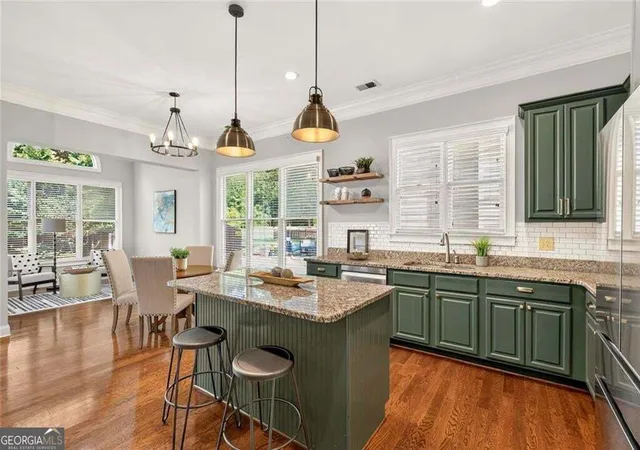 Photo 1 of Single family home for sale at 4054 Hl House Rd Sw, Smyrna, GA 30082 | MLS# 10842376 | Listing updated on 2026-09-23