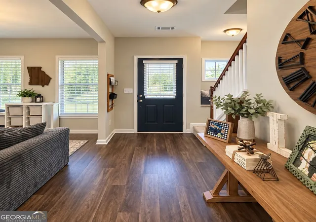 Photo 3 of Single family home for sale at 2001 Massey Ln, Winder, GA 30680 | MLS# 10833565 | Listing updated on 2026-10-05