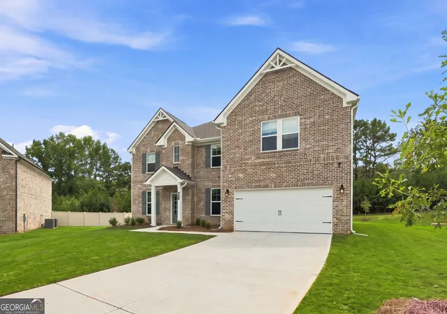 Photo 2 of Single family home for sale at 804 Moreland Dr, Hampton, GA 30228 | MLS# 10803051 | Listing updated on 2026-09-15