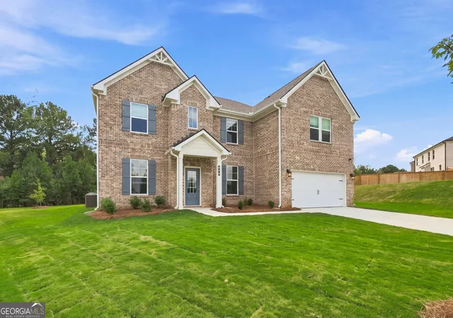 Photo 3 of Single family home for sale at 804 Moreland Dr, Hampton, GA 30228 | MLS# 10803051 | Listing updated on 2026-09-15