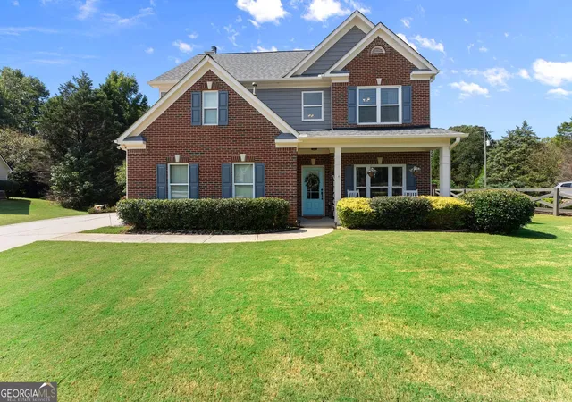 Photo 1 of Single family home for sale at 6104 Saddlehorse Dr, Flowery Branch, GA 30542 | MLS# 10853713 | Listing updated on 2026-10-08
