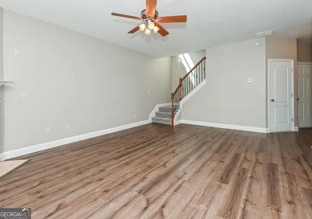 Photo 3 of Sale Pending at 3565 Flycatcher Way, Duluth, GA 30097 | MLS# 10839175 | Listing updated on 2026-09-17