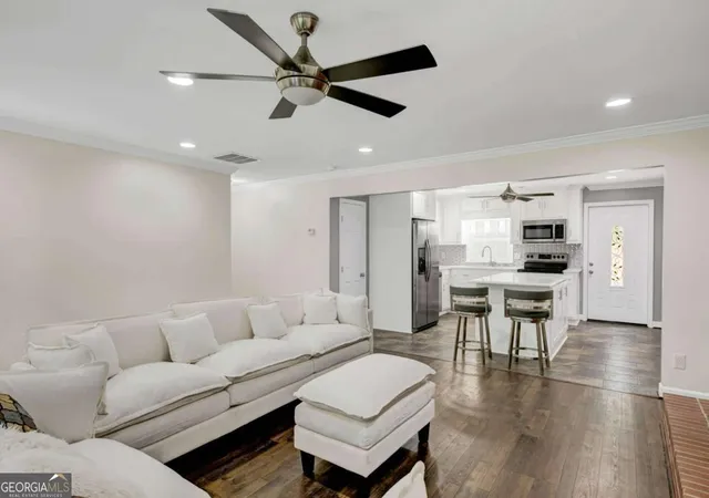 Photo 3 of Single family home for sale at 10142 Sw Puckett St, Covington, GA 30014 | MLS# 10827507 | Listing updated on 2026-09-04