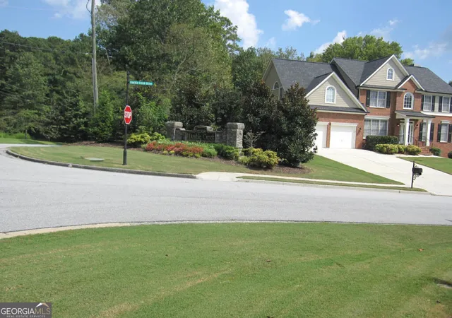 Photo 3 of Single family home for sale at 2001 Double Crk Dr, Powder Springs, GA 30127 | MLS# 10847565 | Listing updated on 2026-09-17