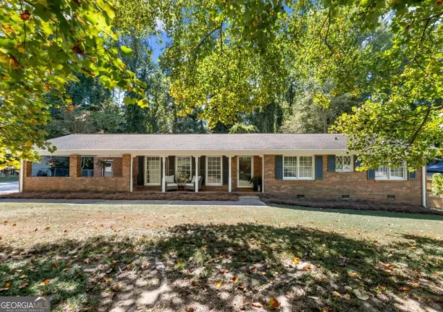 Photo 2 of Single family home for sale at 2065 Oak Rd, Snellville, GA 30078 | MLS# 10843908 | Listing updated on 2026-09-11