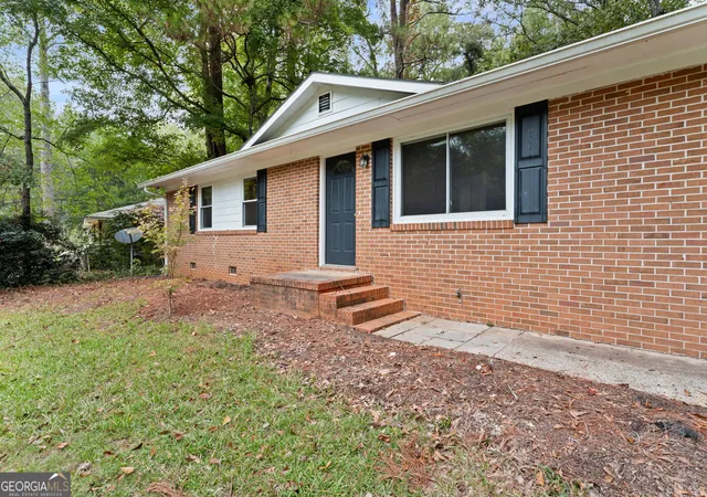 Photo 2 of Sale Pending at 494 Sunset Cir, Forsyth, GA 31029 | MLS# 10872655 | Listing updated on 2026-10-28