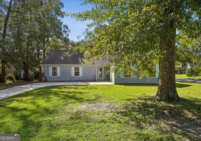 Photo 1 of Single family home for sale at 300 Bayard Ct, St. Marys, GA 31558 | MLS# 10849642 | Listing updated on 2026-10-09