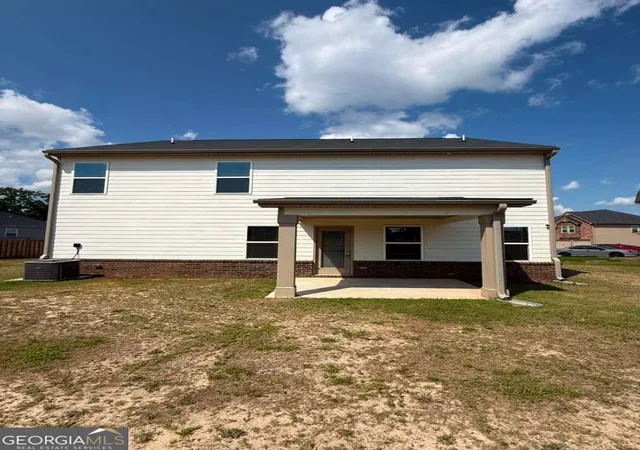 Photo 3 of Single family home for sale at 1104 Laflor Way, Mcdonough, GA 30253 | MLS# 10837511 | Listing updated on 2026-09-14