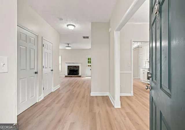 Photo 2 of Single family home for sale at 6356 Wilmington Wy, Flowery Branch, GA 30542 | MLS# 10804480 | Listing updated on 2026-10-23