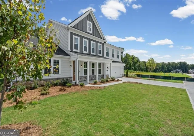 Single family home for sale at 159 Hidden Fields Wy, Hoschton, GA 30548 | MLS# 10823775 | Listing updated on 2026-10-09