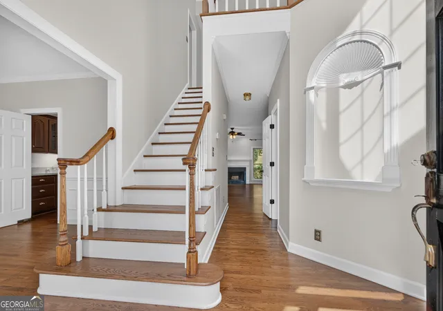 Photo 2 of Single family home for sale at 21 Saddlebrook Dr Se, Rome, GA 30161 | MLS# 10846718 | Listing updated on 2026-09-30