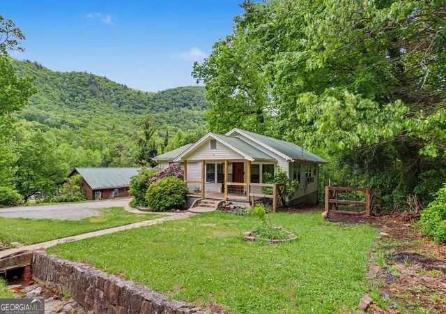 Photo 2 of Single family home for sale at 7219 Highway 76 W, Clayton, GA 30525 | MLS# 10696950 | Listing updated on 2026-09-01