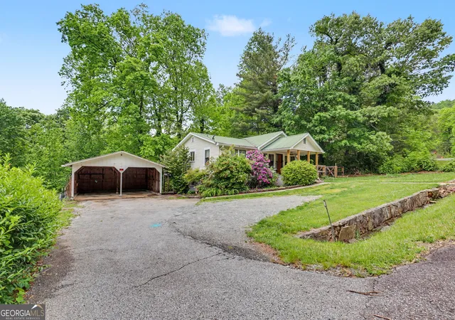 Photo 2 of Single family home for sale at 7219 Highway 76 W, Clayton, GA 30525 | MLS# 10696950 | Listing updated on 2026-09-01