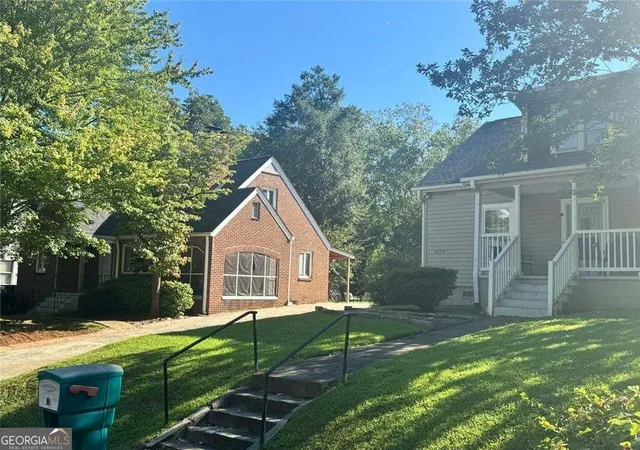 Photo 2 of Single family home for sale at 1185 Francis St Nw, Atlanta, GA 30318 | MLS# 10845428 | Listing updated on 2026-09-30