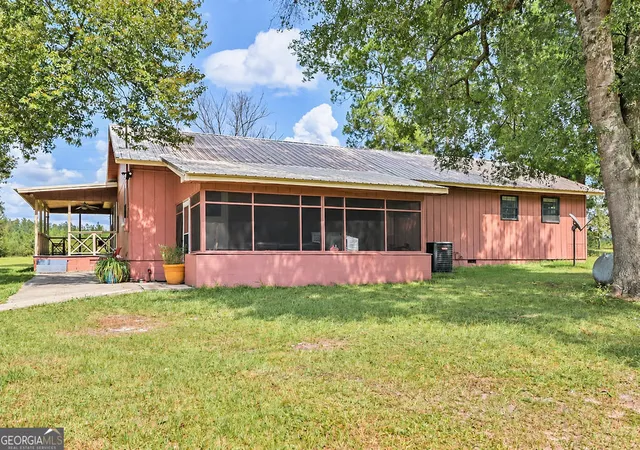 Photo 3 of Sale Pending at 2618 Ga Hwy 86, Adrian, GA 31002 | MLS# 10843422 | Listing updated on 2026-10-05