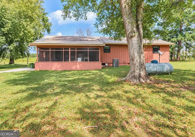 Photo 4 of Sale Pending at 2618 Ga Hwy 86, Adrian, GA 31002 | MLS# 10843422 | Listing updated on 2026-10-05