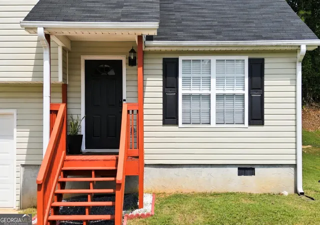 Photo 3 of Single family home for sale at 102 Huntington Way, Dallas, GA 30132 | MLS# 10852240 | Listing updated on 2026-10-08