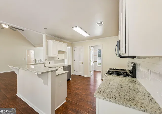 Photo 2 of Single family home for sale at 6608 Windbrook Way, Flowery Branch, GA 30542 | MLS# 10853672 | Listing updated on 2026-10-09