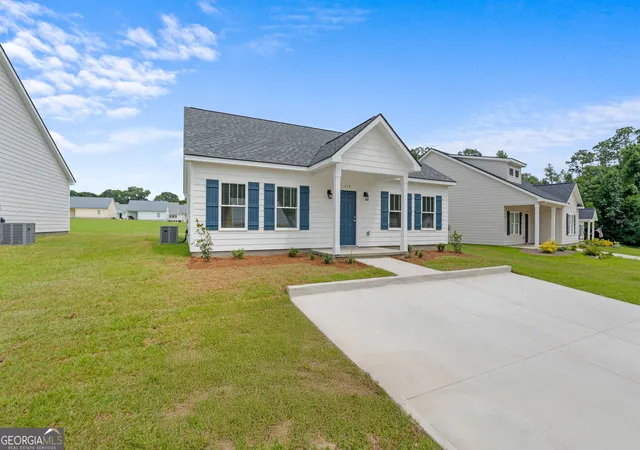 Photo 3 of Single family home for sale at 119 Avalon Tr #LOT 10, Statesboro, GA 30458 | MLS# 10840203 | Listing updated on 2026-09-19