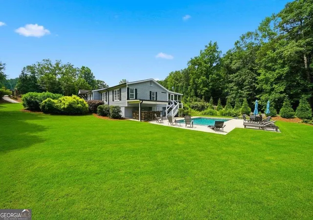 Photo 1 of Single family home for sale at 364 Holly St, Canton, GA 30114 | MLS# 10842661 | Listing updated on 2026-09-23