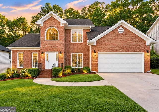 Photo 1 of Single family home for sale at 3238 Palm Tree Dr, Lithonia, GA 30038 | MLS# 10843547 | Listing updated on 2026-09-24