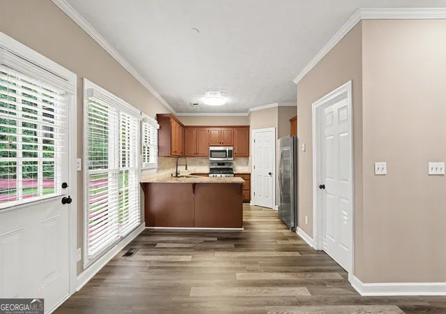 Photo 4 of Single family home for sale at 3238 Palm Tree Dr, Lithonia, GA 30038 | MLS# 10843547 | Listing updated on 2026-09-24