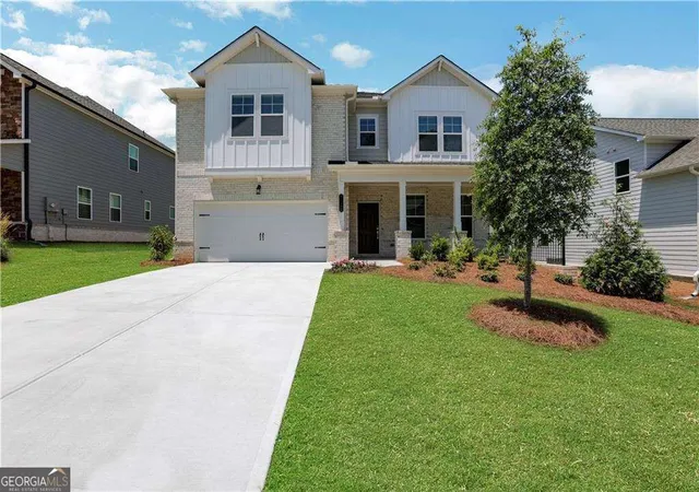 Photo 2 of Single family home for sale at 3198 Shirecrest Ln, Dacula, GA 30019 | MLS# 10841743 | Listing updated on 2026-09-11