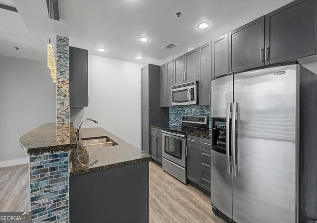 Photo 2 of Condo for sale at 855 Peachtree St Ne #2906, Atlanta, GA 30308 | MLS# 10834521 | Listing updated on 2026-09-16