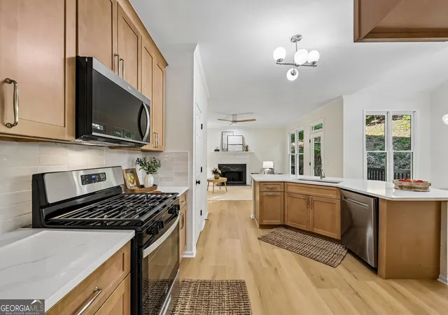 Photo 3 of Single family home for sale at 500 Emerald Pkwy, Buford, GA 30518 | MLS# 10848843 | Listing updated on 2026-09-29