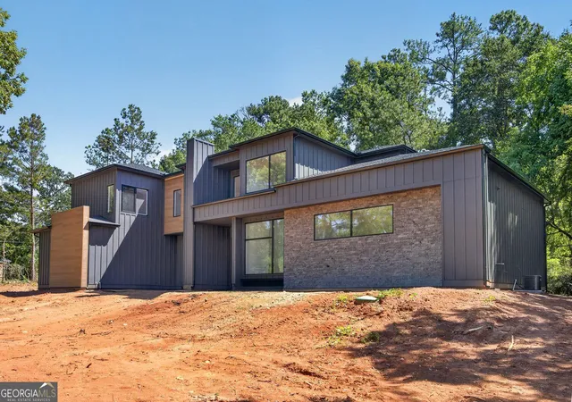 Photo 1 of Single family home for sale at 7060 Bells Way, Fairburn, GA 30213 | MLS# 10848889 | Listing updated on 2026-10-02