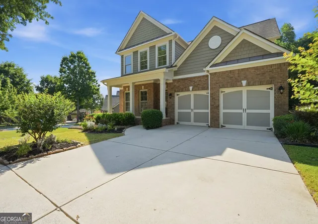 Photo 2 of Single family home for sale at 7719 Copper Kettle Way, Flowery Branch, GA 30542 | MLS# 10853273 | Listing updated on 2026-10-09