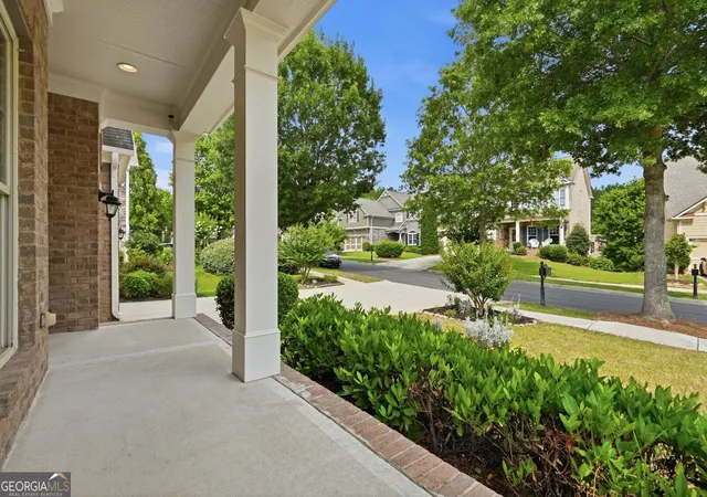 Photo 3 of Single family home for sale at 7719 Copper Kettle Way, Flowery Branch, GA 30542 | MLS# 10853273 | Listing updated on 2026-10-09