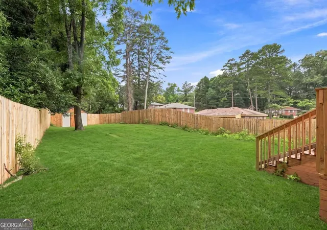 Photo 4 of Single family home for sale at 2131 Holly Hl Dr, Decatur, GA 30032 | MLS# 10838824 | Listing updated on 2026-09-16