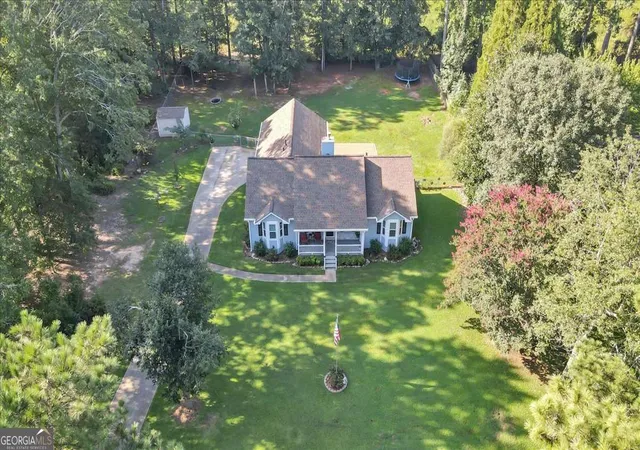 Photo 3 of Single family home for sale at 145 Earlygold St, Mcdonough, GA 30253 | MLS# 10828832 | Listing updated on 2026-09-17