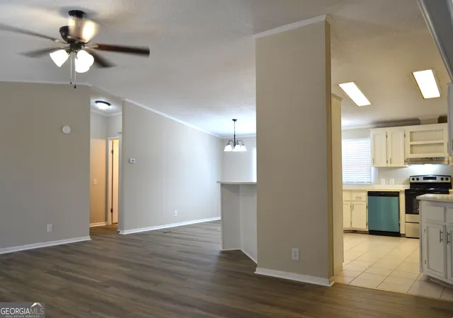 Photo 4 of Manufactured home for sale at 572 Atkinson Rd, Byron, GA 31008 | MLS# 10844370 | Listing updated on 2026-09-11
