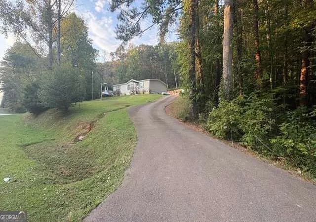 Photo 2 of Single family home for sale at 1792 Highway 136 W, Talking Rock, GA 30175 | MLS# 10841102 | Listing updated on 2026-09-18