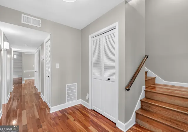 Photo 2 of Townhouse for sale at 4620 Wieuca Rd Ne #41, Atlanta, GA 30342 | MLS# 10847076 | Listing updated on 2026-09-23