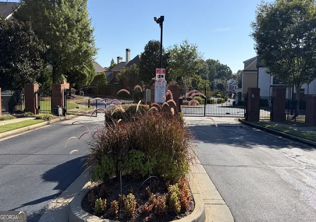 Photo 3 of Townhouse for sale at 10748 Ellicot Way, Johns Creek, GA 30022 | MLS# 10844621 | Listing updated on 2026-09-11