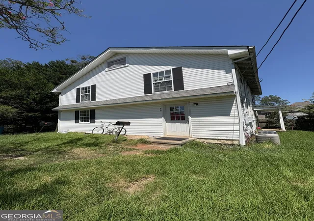 Photo 4 of Multi family home for sale at 41 Victoria St, Commerce, GA 30529 | MLS# 10839655 | Listing updated on 2026-09-11